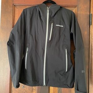 Patagonia Women's Stretch Rainshadow Jacket - Small